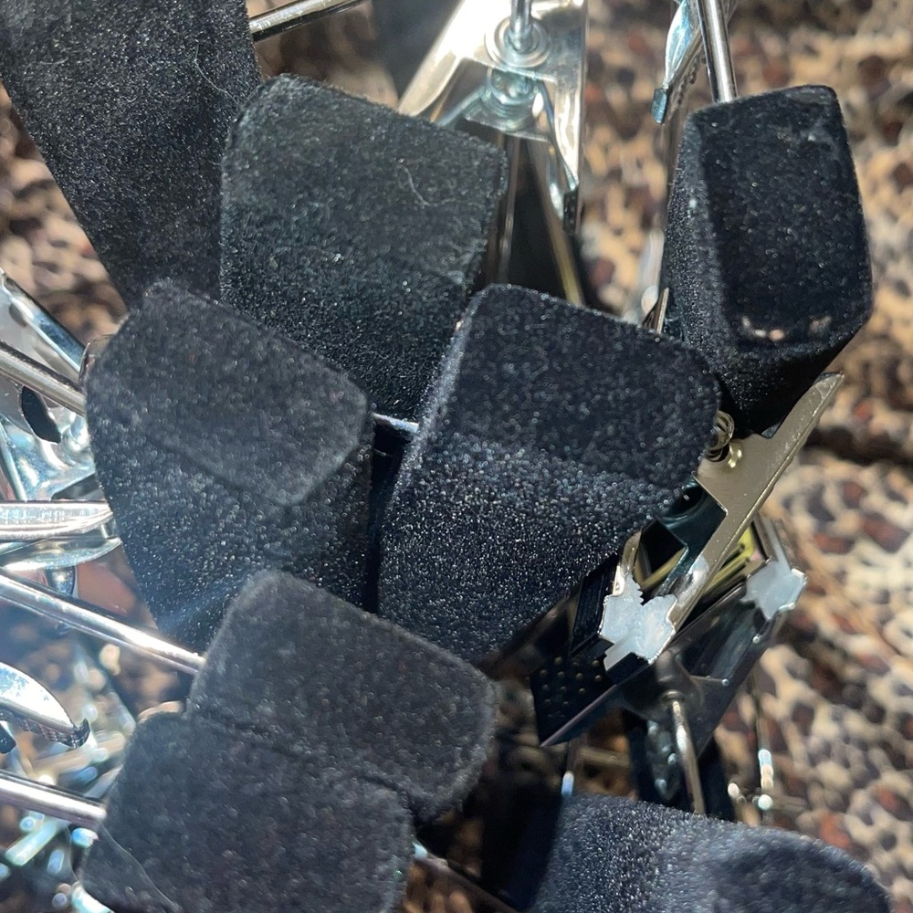 10 Crushed Velvet Black and Silver Pant Hangers - Picture 11 of 16